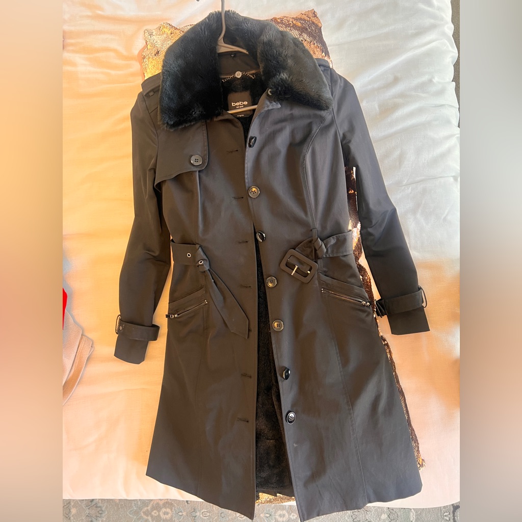 Bebe Trench Coat With Plush Removable Lining